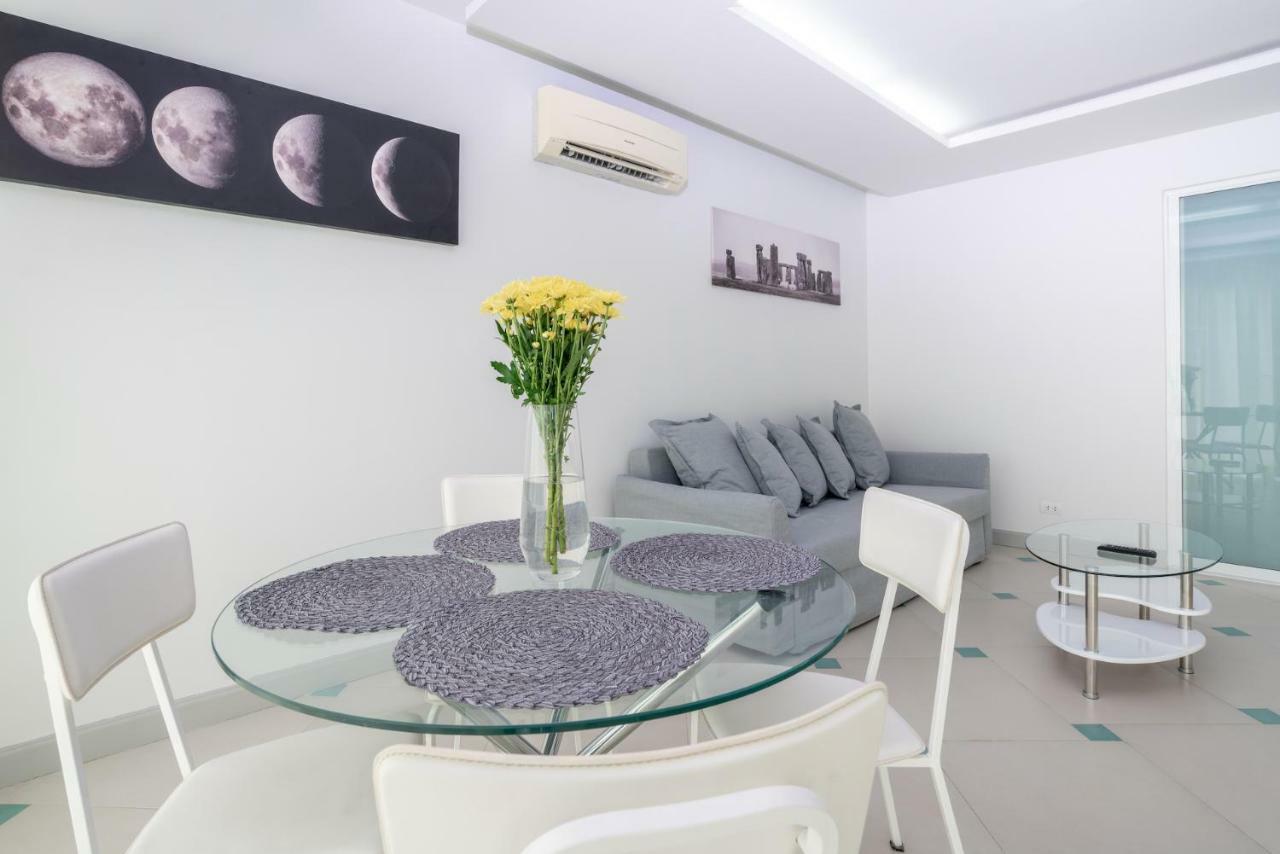 Condor Apartment Nai Harn 외부 사진